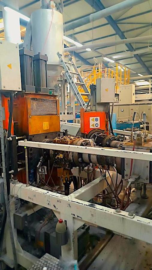 Used 2010 ILLIG PET Coextruder + Inline ILLIG RDKp72g