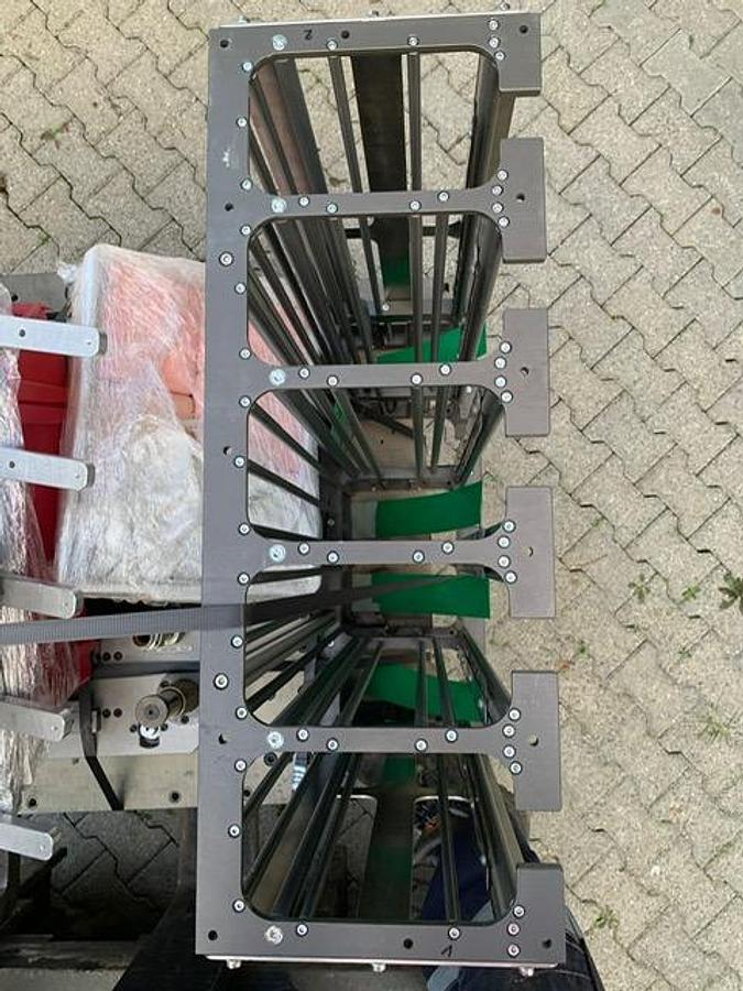 Used 2005 mould & matic  RDM70K Mold