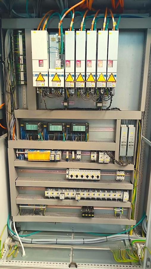 Used 2010 ILLIG PET Coextruder + Inline ILLIG RDKp72g