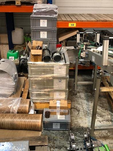 Used WM FT900 Thermoformer 400 & 500 mL Drinking Cup Mold