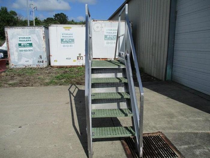 Used Crossover Stairs, Stainless steel 43" clear