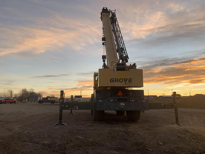 Used 2011 Grove RT890E Rough Terrain Crane