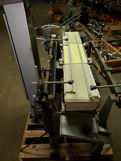 Used Mettler Toledo Checkmate 2 checkweigher