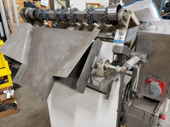 Used Metttler Safeline 410303 Metal Detector & Conveyor