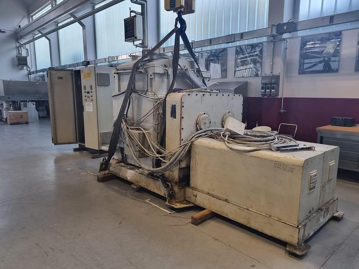 Used 700 LITER (WORKING) BATTAGGION KNEAKER EXTRUDER - T-316 S/S - JACKETED