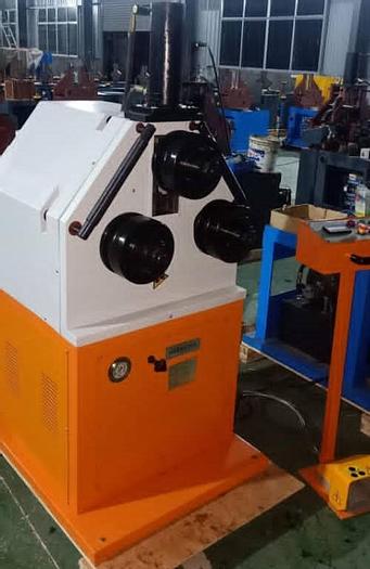 CURVATRICE NUOVA CE IBETAMAC IB 50