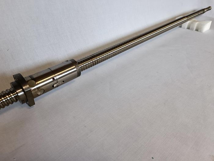 Geschliffener Präzisions Kugelgewindetrieb, D40mm, 1870mm, , neu