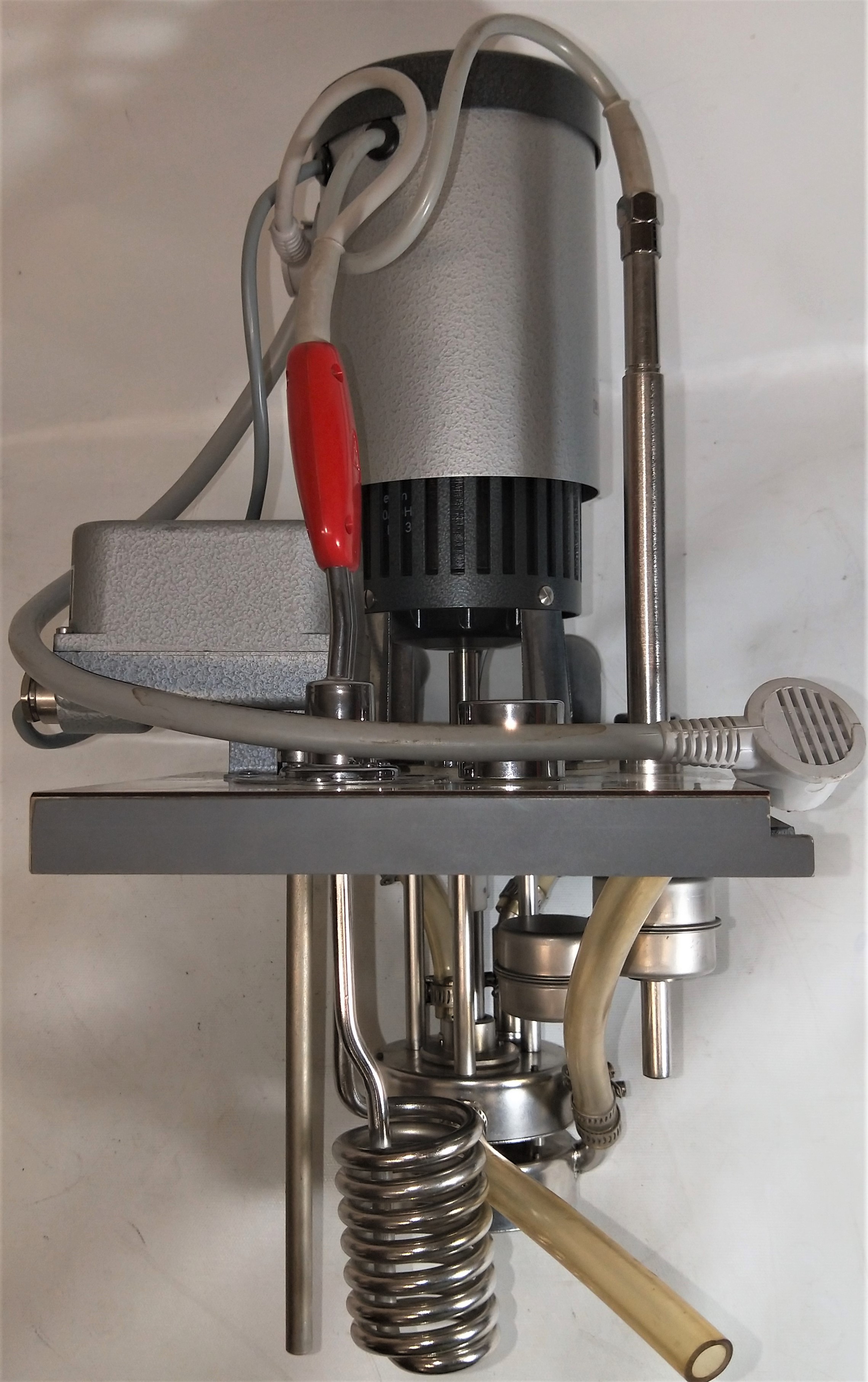 New Open Box (1500) Lauda D8/17VUK Bath Circulator with Jumo STM Thermostat