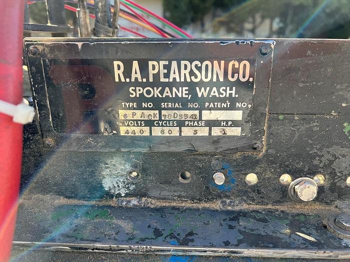 Used Caser, Erector, 6-Pack Bottles, Pearson #C744896