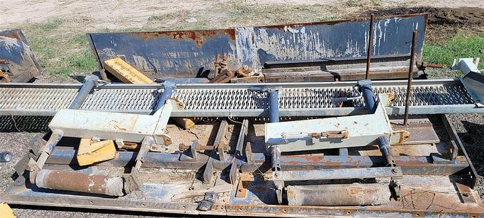 Used 2004 HEM 12-27 CONCRETE PAVER