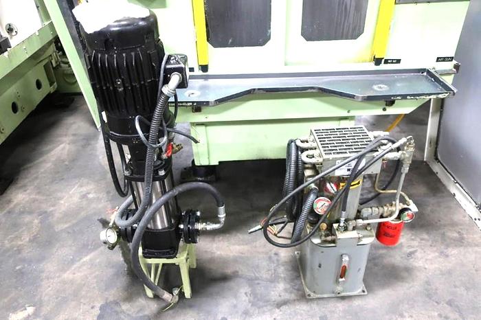 Used 2004 FANUC ROBODRILL  ALPHA T14iD