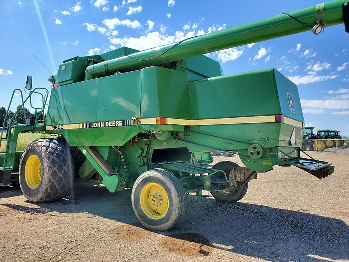 Used John Deere 9600 Combine w/ Corn + Grain Heads