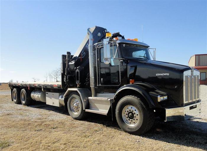 Used 2011 Kenworth T-800 KW Truck - Knuckle Boom