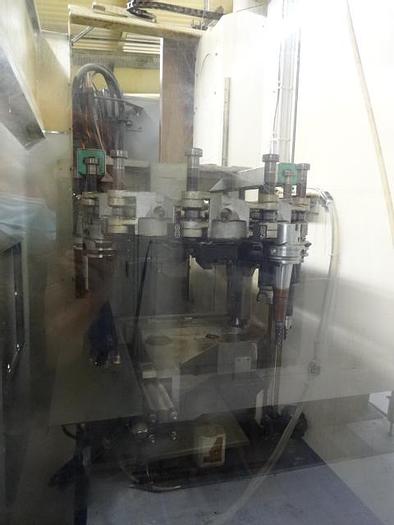 Utilisé Centre de fraisage 5 axes continu à plateau circulaire DECKEL MAHO