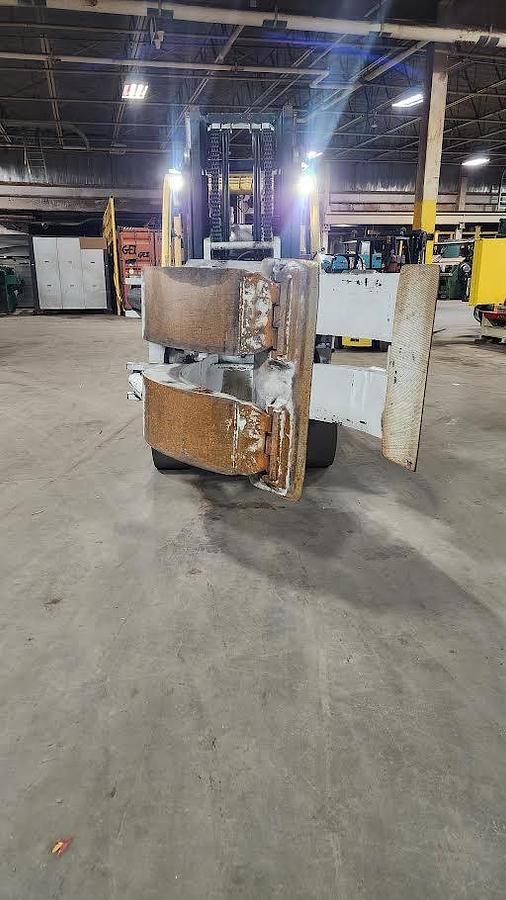 Used 15,500 POUND HYSTER MODEL S155FT FORKLIFT WITH 84" CASCADE EXTRA HEAVY PAPER ROLL CLAMP