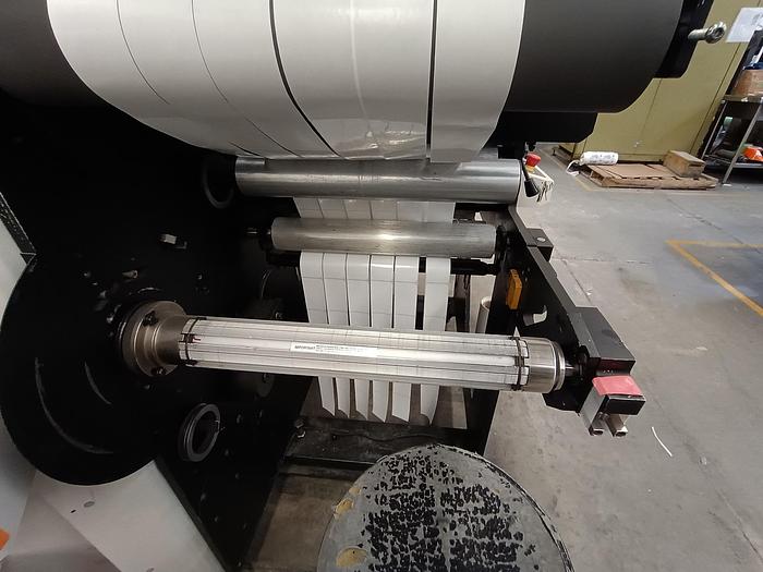 Used 2017 ROTOFLEX DSI-440 17.5" DIE CUTTER WITH SERVO TECHNOLOGIES SERIES 3 SERVO 3000 INFEED AND REREGISTER SYSTEM