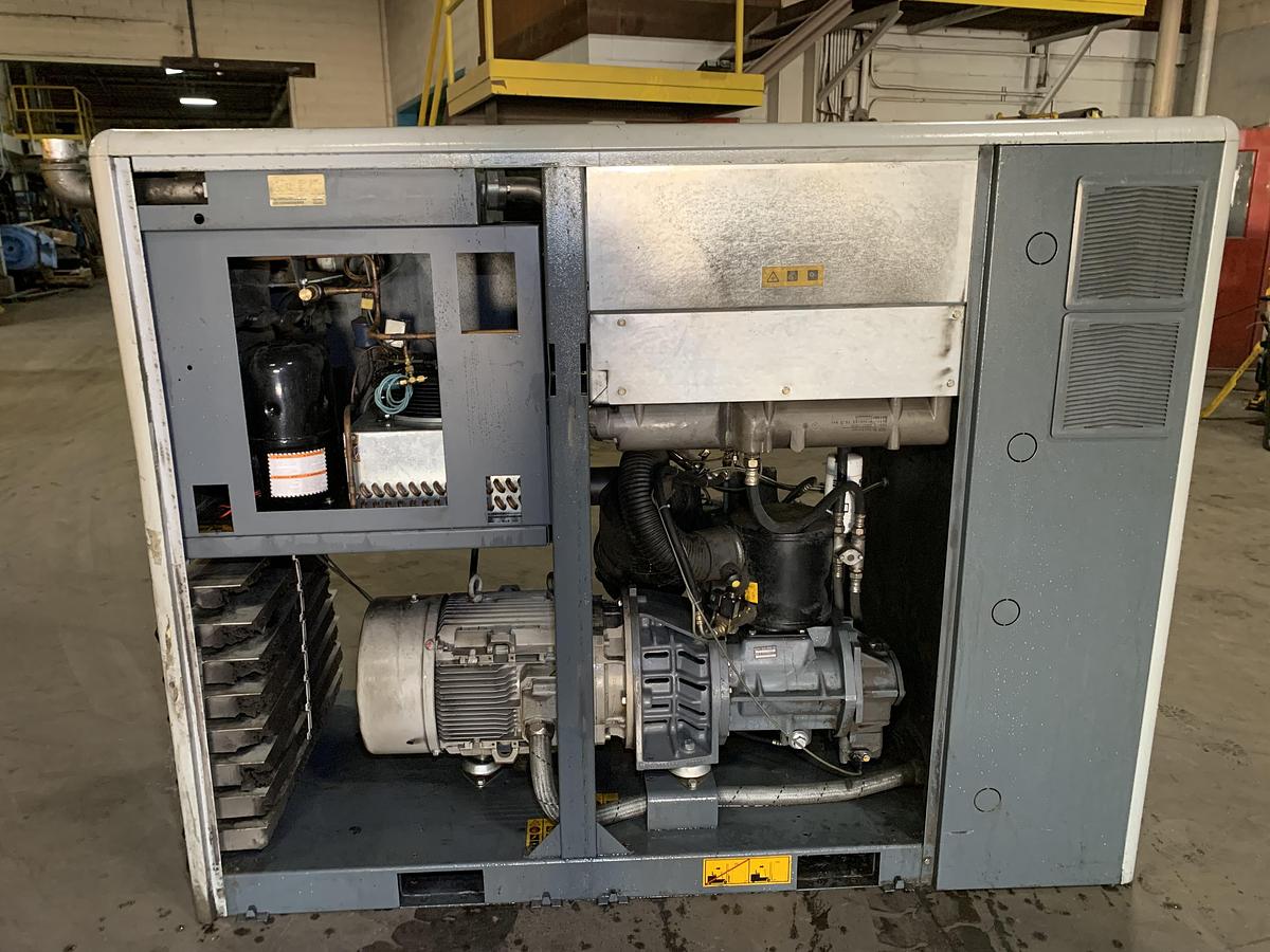 Used 75 HP ATLAS COPCO MODEL GA55VSD ROTARY SCREW AIR COMPRESSOR