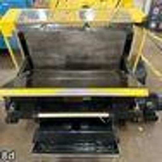 Used BRAUSSE MDL. PE -202 CLAMSHELL TYPE DIE CUTTING PRESS