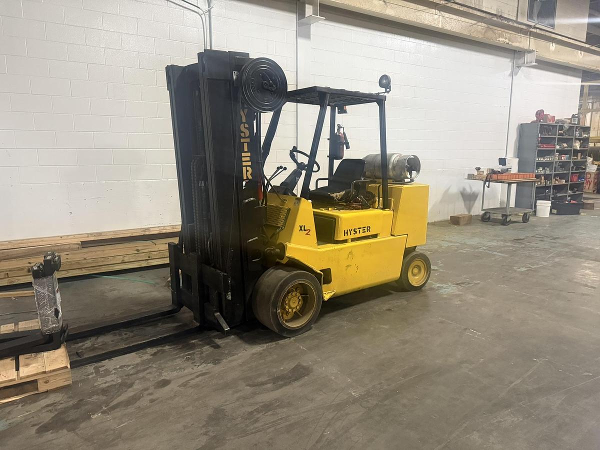 Used 12,000 POUND HYSTER S120XLS FORKLIFT 