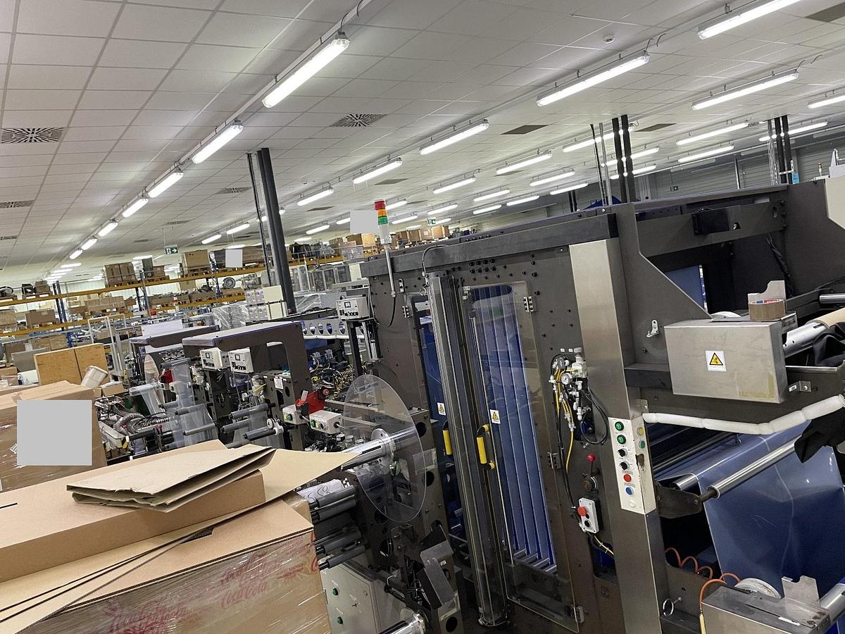 Used TOTANI BH60DLLLS POUCH MACHINE MACHINE WITH MODEL ST34 SPOUT INSERTER