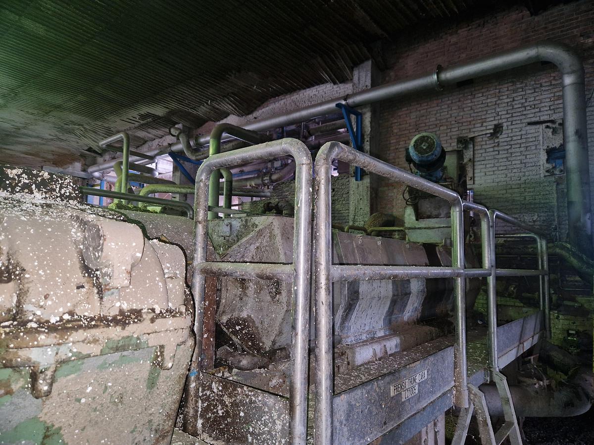 Used THUNE SCREW PRESS MODEL SP45L TWO AVAILABLE