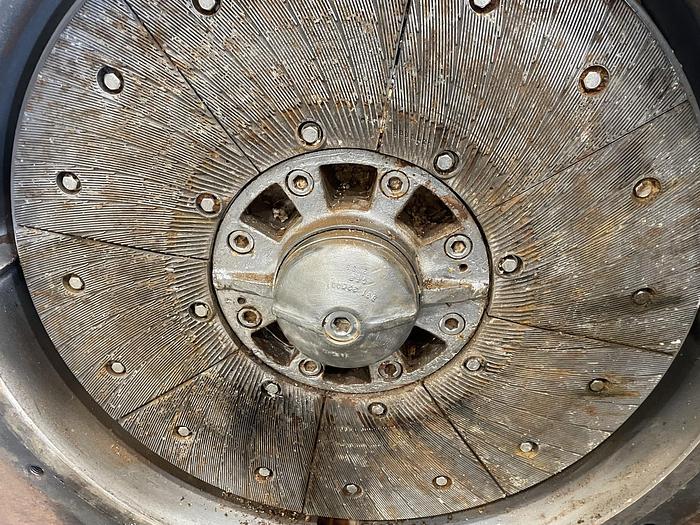 Used 34"/38" BELOIT DD4000 DOUBLE DISC REFINER