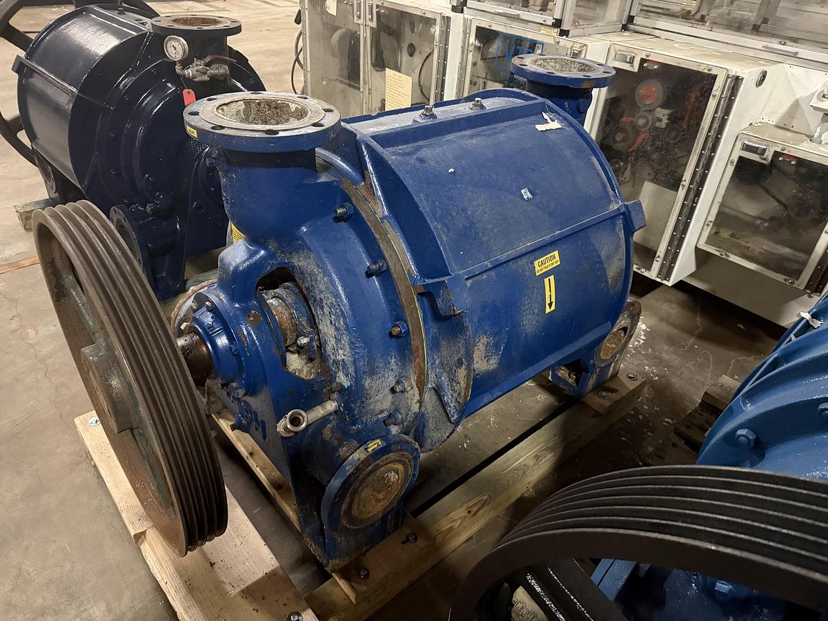 Used NASH MODEL CL2001 VACUUM PUMP