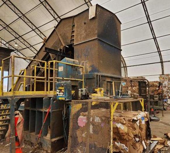 Used MARATHON GALAXY MODEL 2R-450-102-W WIDE BODY 2 RAM BALER