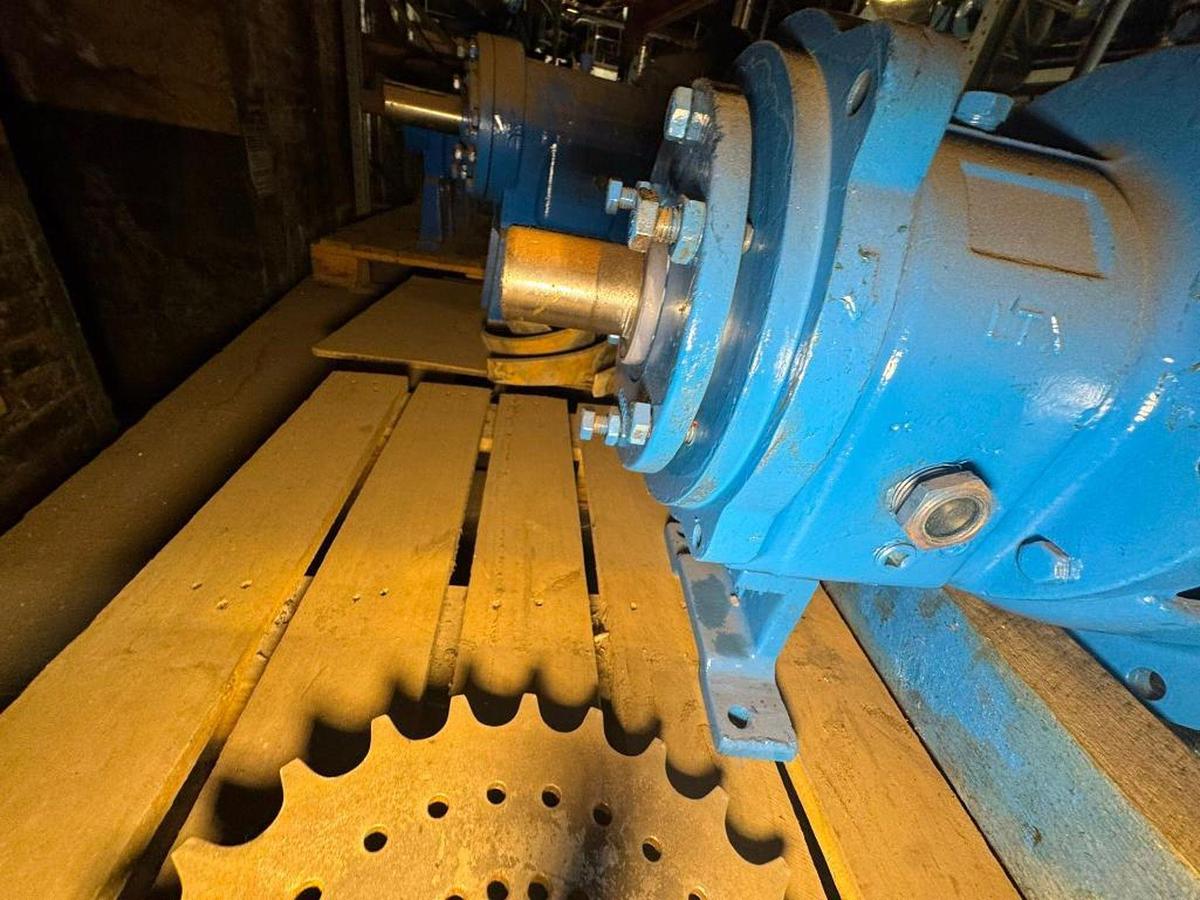 Used GOULDS 3196 SLTX POWER END PULLOUT PUMP PART 13" 316 STAINLESS STEEL