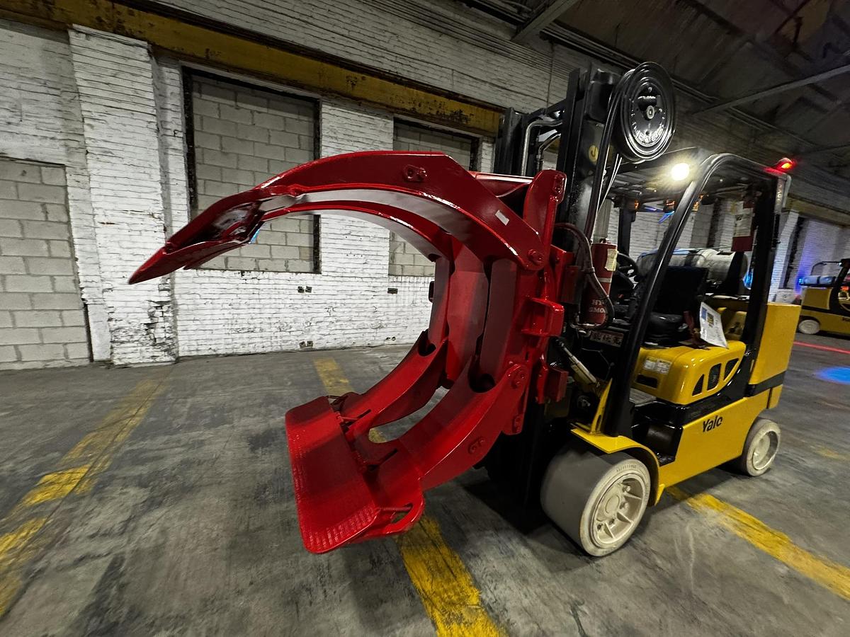 Used 12,000 POUND YALE GC120VXPRS FORKLIFT WITH 72" SPLIT FRAME BOLZONI CLAMP