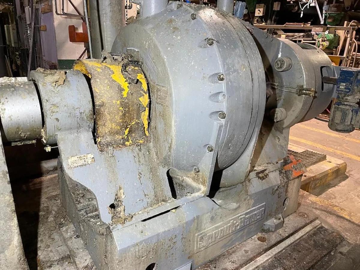 Used ANDRITZ SPROUT BAUER 34 TF III REFINER WITH 500 HP MOTOR