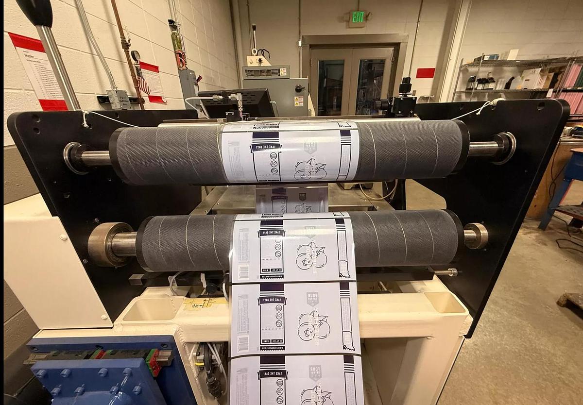 Used 16" ACCRAPLY STANFORD MODEL SMJR SEAMER