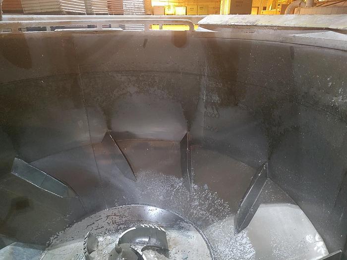 Used 18' BLACK CLAWSON HCV BATCH PULPER WITH SIZE 3 HYDRAPULPER DRIVE AND 500 HP MOTOR S/S