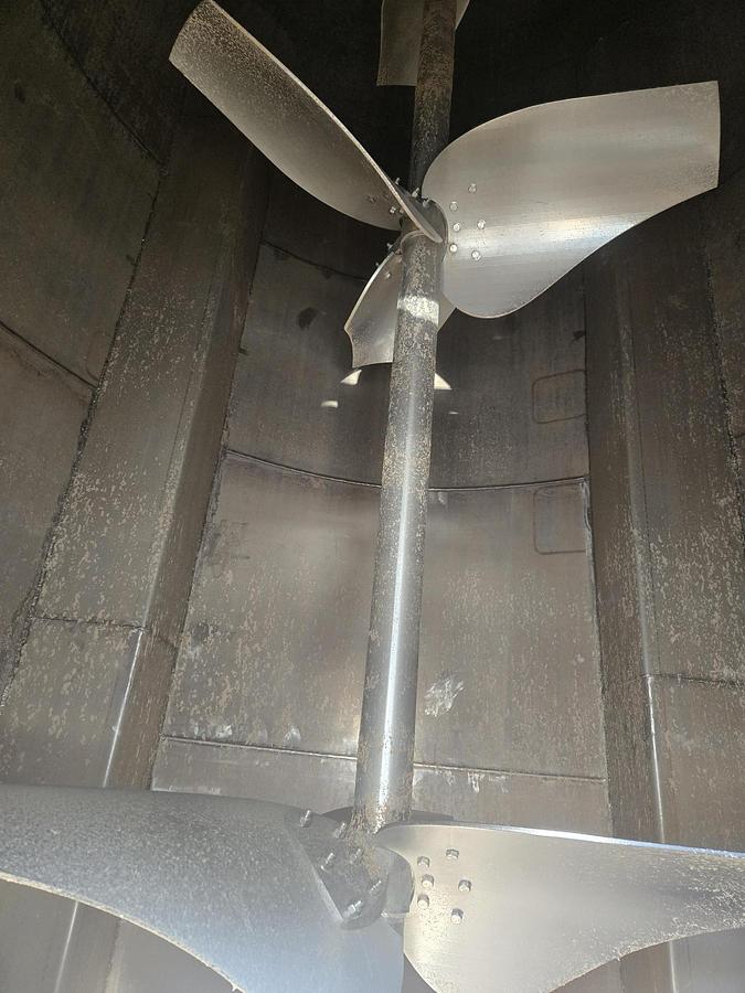 Used T BAILEY 316L STAINLESS STEEL TANK 33' TALL 12' DIAMETER MANUFACTURED 2018 WITH AGITATOR  PENDING JA