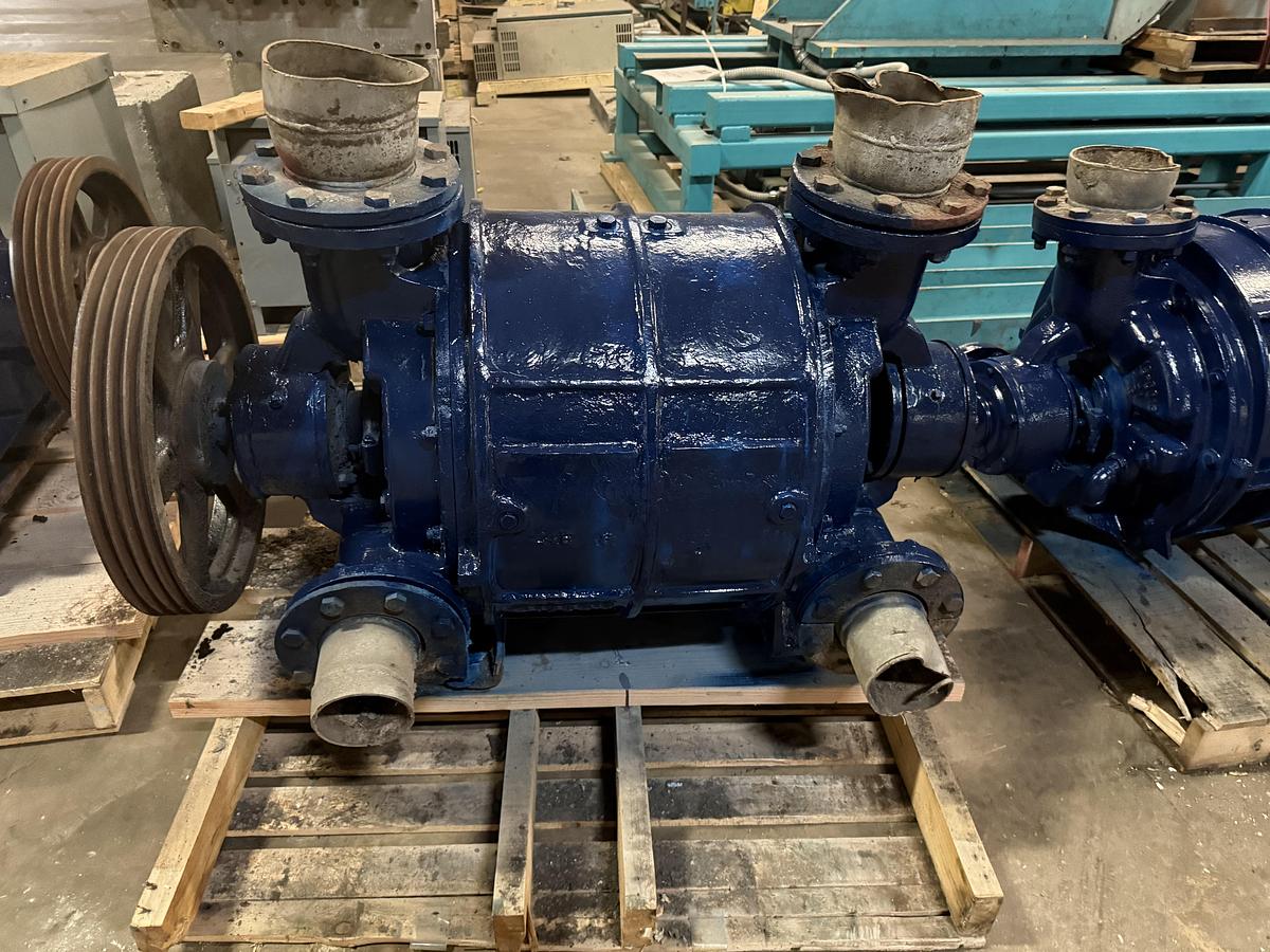 Used NASH VACUUM PUMP MODEL CL1001