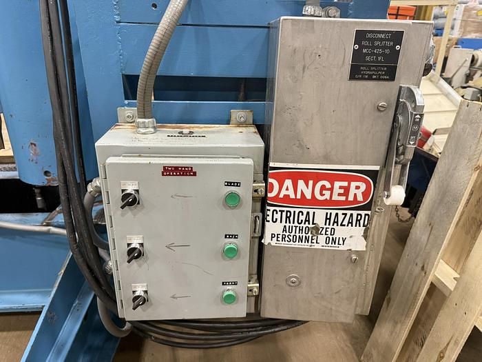 Used BLACK CLAWSON 60"X72" HYDRAULIC ROLL SPLITTER