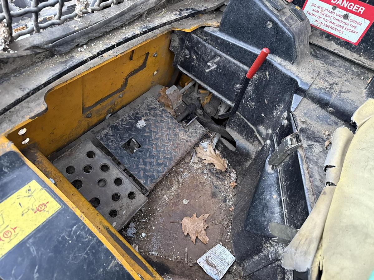 Used ROBOT SKID STEER