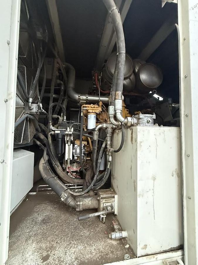Used M&J PRESHRED 4000 HEAVY DUTY MOBILE SHREDDER 