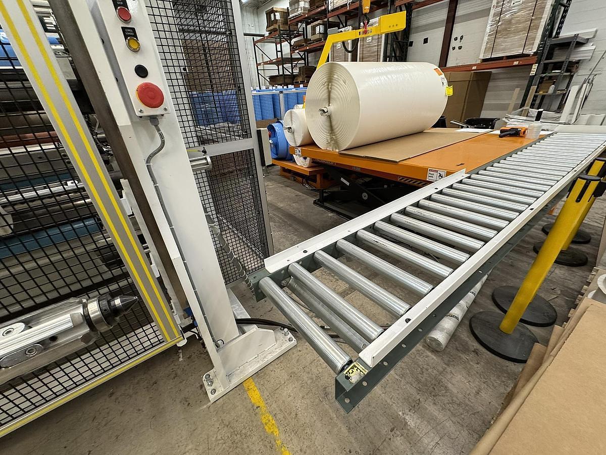 Used 72" WIDE CATBRIDGE MODEL 324 CONTINUOUS RUN SIMPLEX TURRET 24-36" REWIND DIAMETER