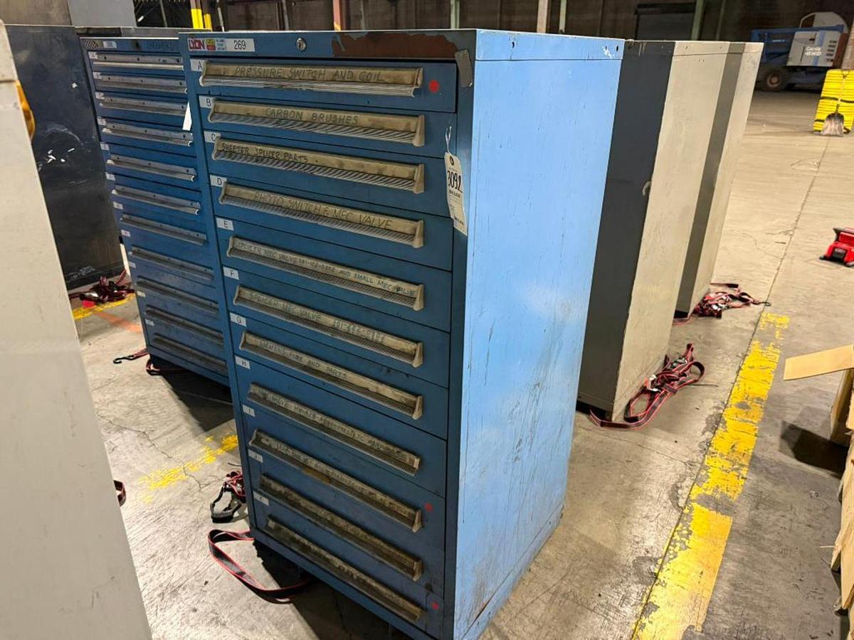 Used LYON 11 DRAWER TOOL CABINET