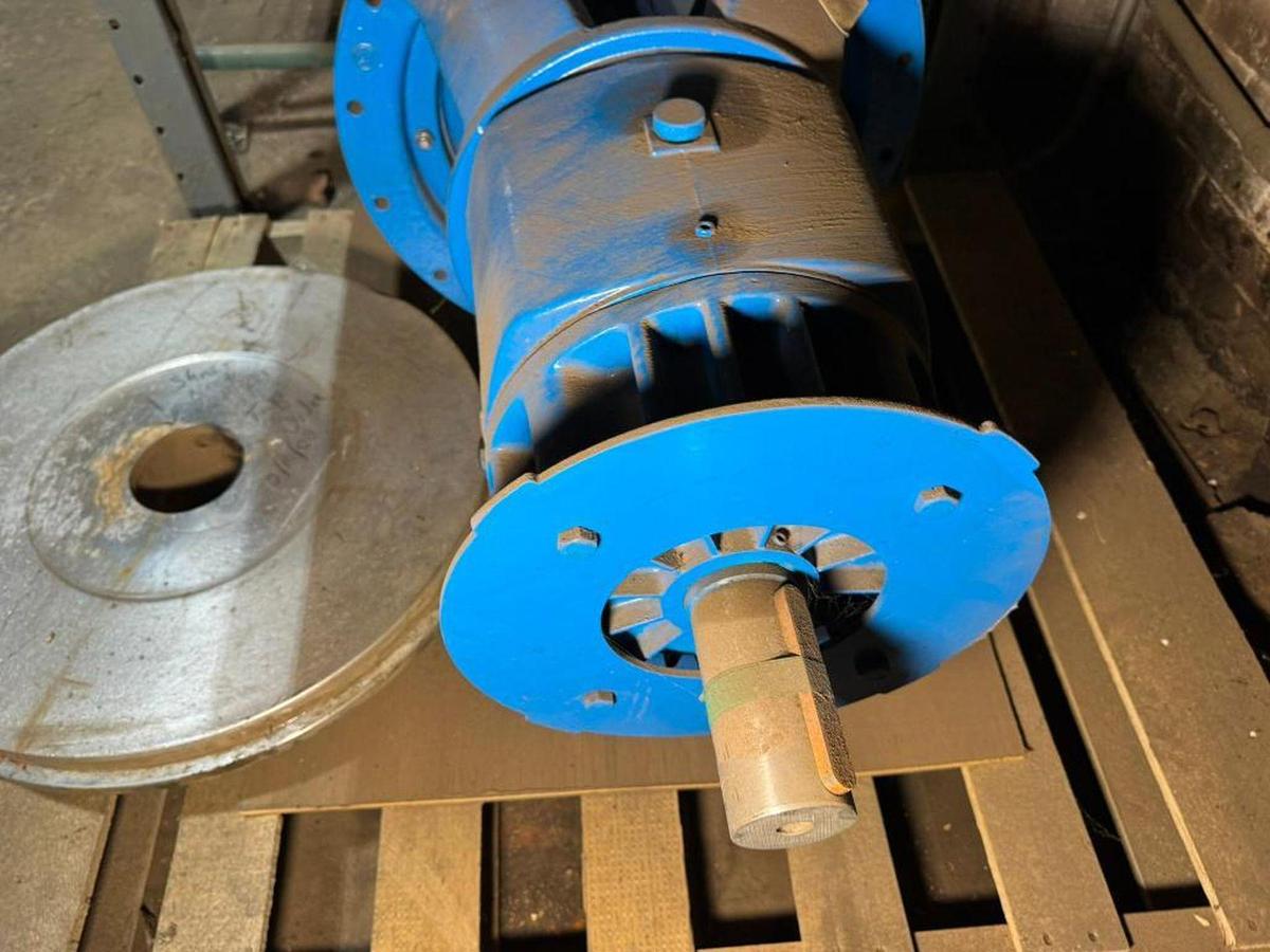 Used POWER END PULLOUT PUMP PART 316 STAINLESS STEEL