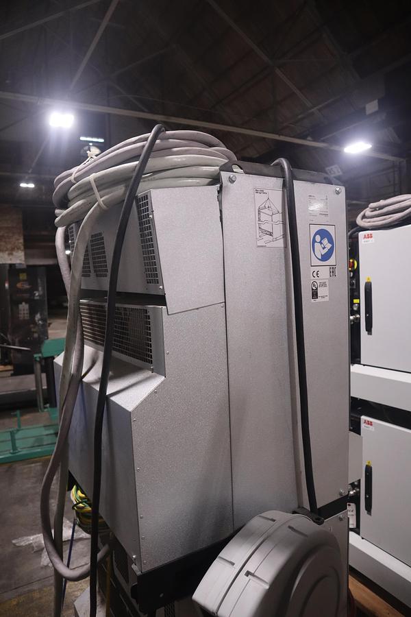 ABB MODEL IRB 6700-300/2.70 ROBOT 6-AXIS MANUFACTURED 2021
