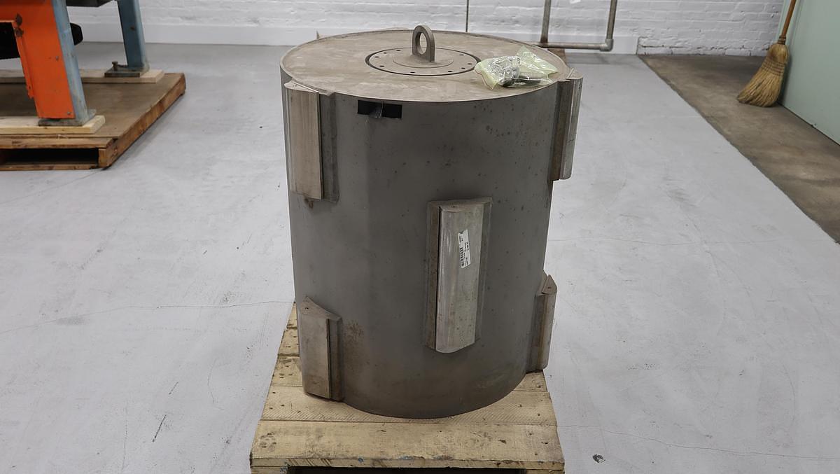 Used KADANT / BLACK CLAWSON UV400 PRESSURE SCREEN NS-111 ROTOR  125HP