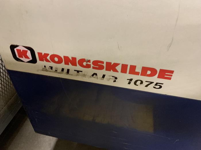 Used 2004 TITAN SR7 DUPLEX CANTILEVERED SLITTER REWINDER