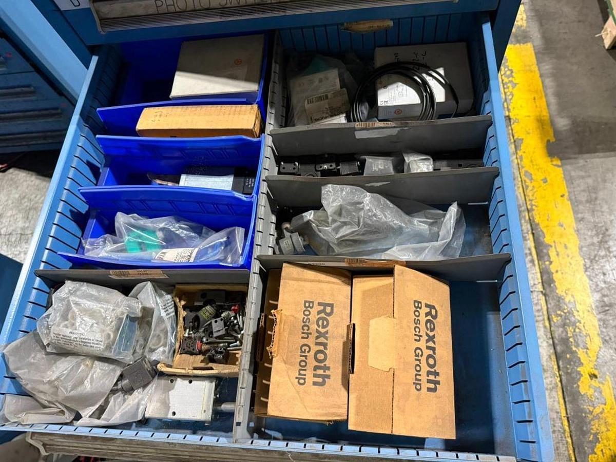 Used LYON 11 DRAWER TOOL CABINET