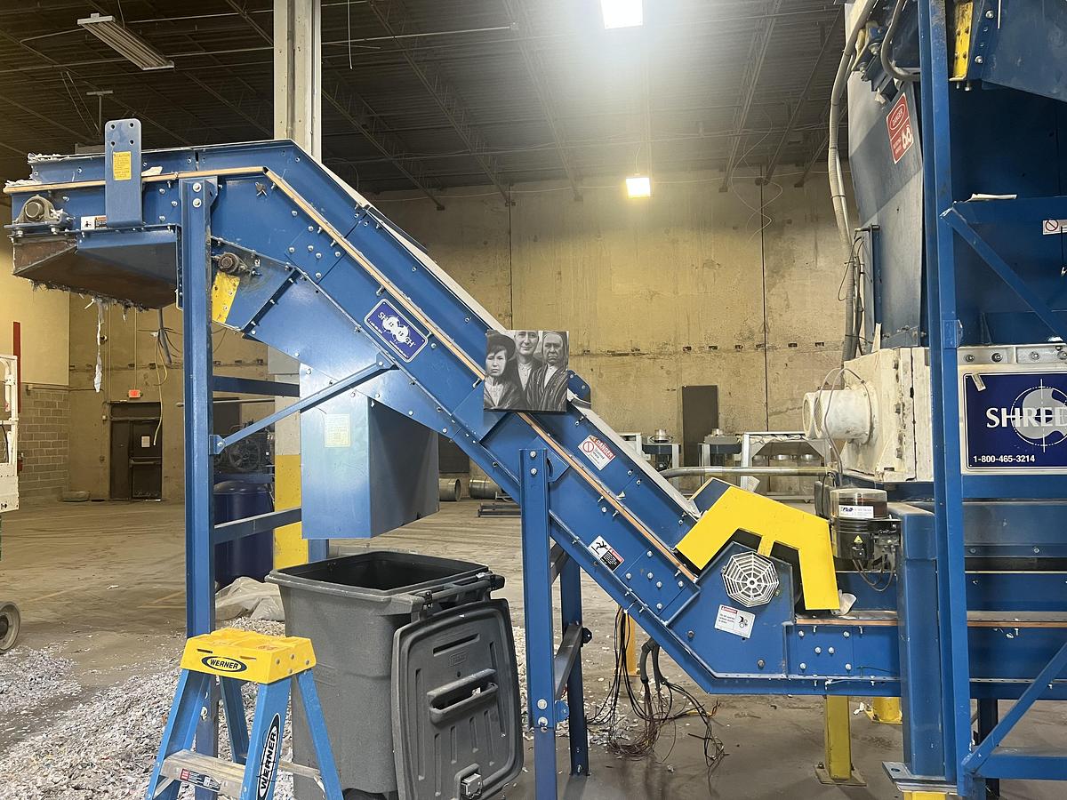 Used 80 HP (TWIN 40 HP MOTORS) SHRED-TECH MODEL ST-75ES DUAL SHAFT SHREDDER MANUFACTURED 2015