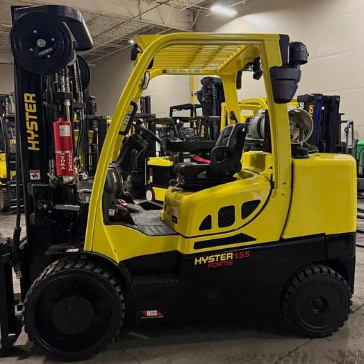 Used 15,500 POUND HYSTER MODEL S155FT FORKLIFT WITH 4-WAY VALVE *LOW HOUR*