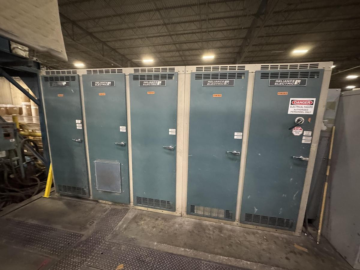 Used 95" WIDE A&F TWO DRUM SLITTER REWINDER - SHAFTLESS 72" DIAMETER REWIND