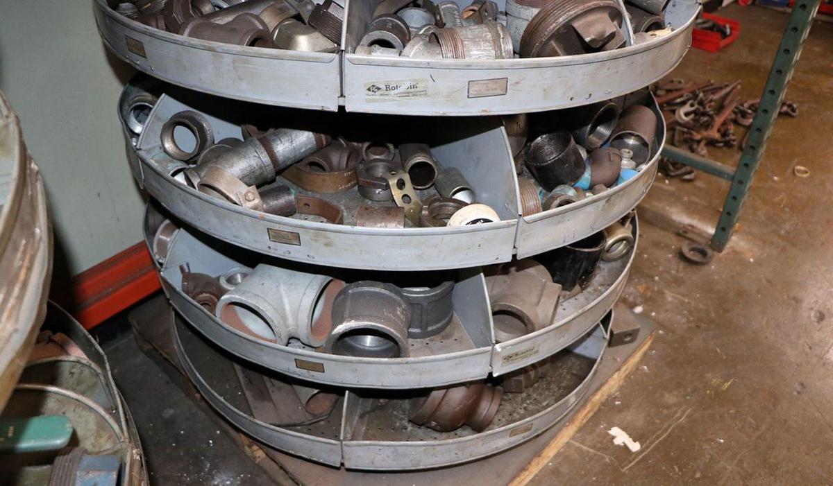 Used TENNANT MODEL 7200 INDUSTRIAL RIDER/SCRUBBER