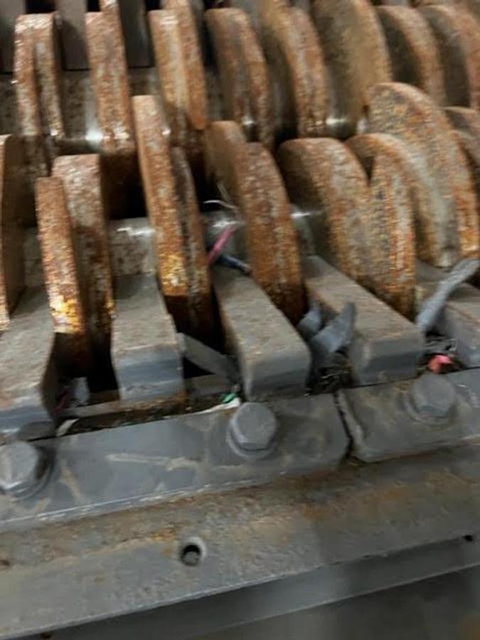 Used SATRIND DUAL SHAFT SHREDDER 20 HP MODEL F615